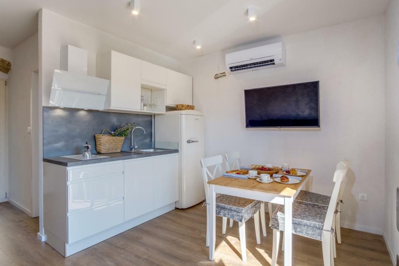 Casa Rustica Apartment Mali Lošinj Екстериор снимка